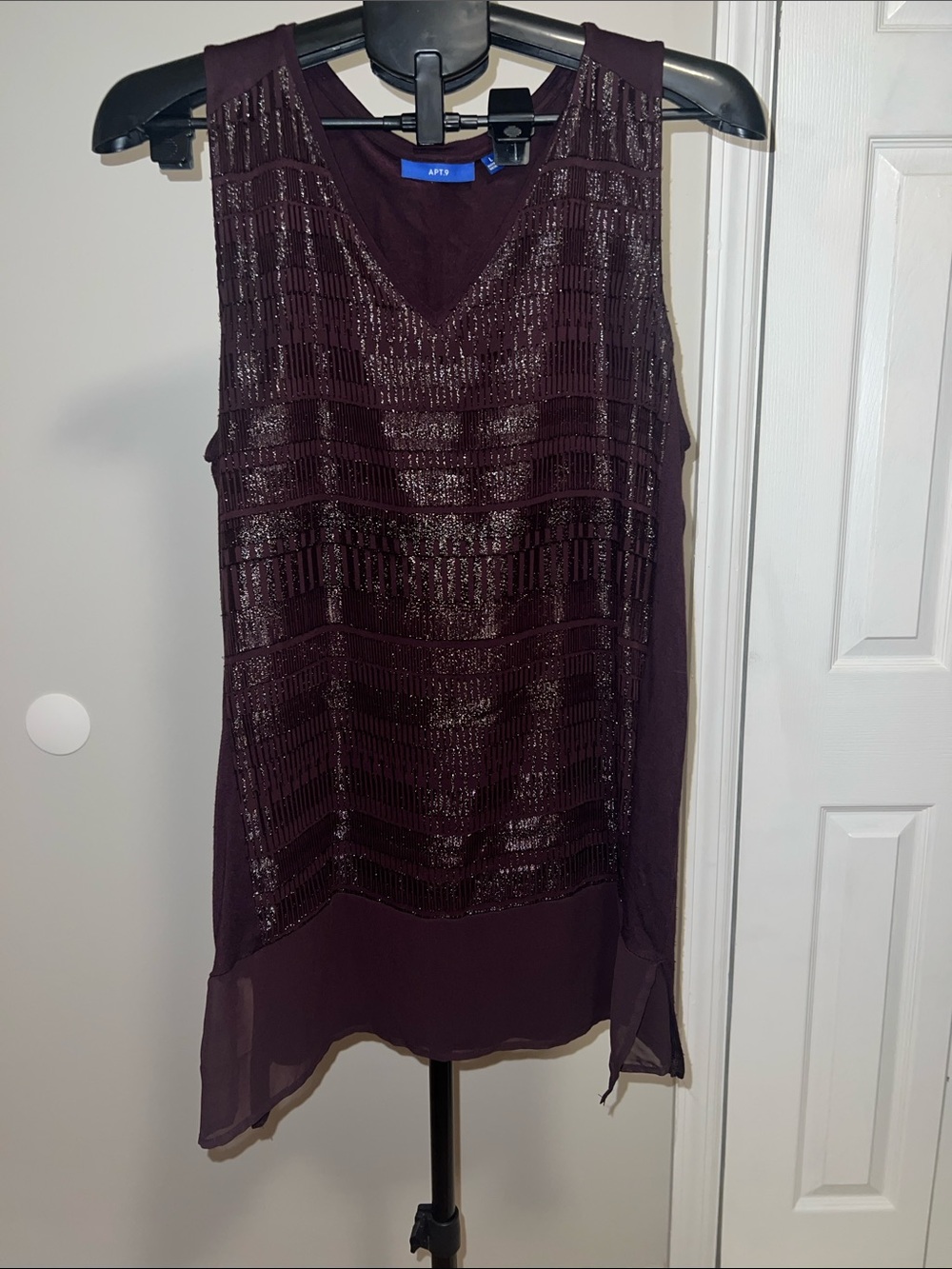 Apt. 9 Plum Sequined V-Neck Sleeveless Camisole